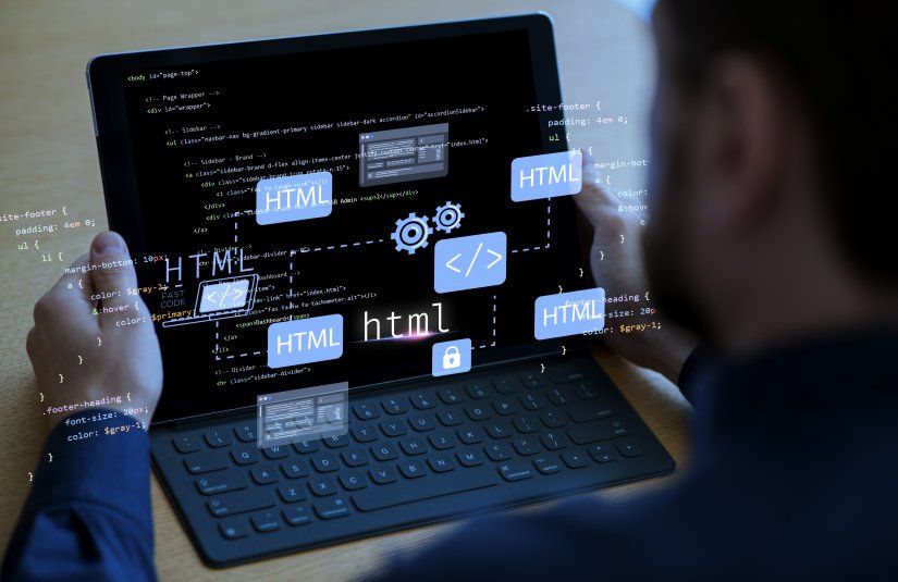 <p>Cómo funciona un CMS para medios digitales&nbsp;</p>